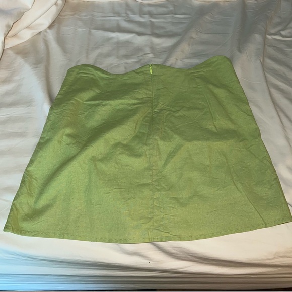 Princess Polly Green Wavy Skirt - Picture 2 of 6